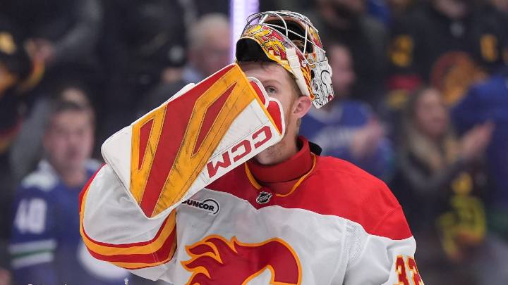 Flames made right call giving Wolf back
