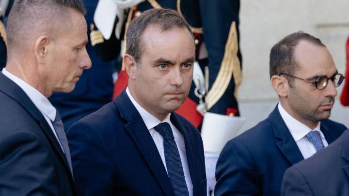 Lecornu dimite como primer ministro de Francia a las pocas horas de nombrar a su Gobierno