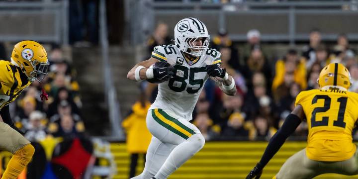 Packers deny Aaron Rodgers a win against Green Bay, beat Steelers 35