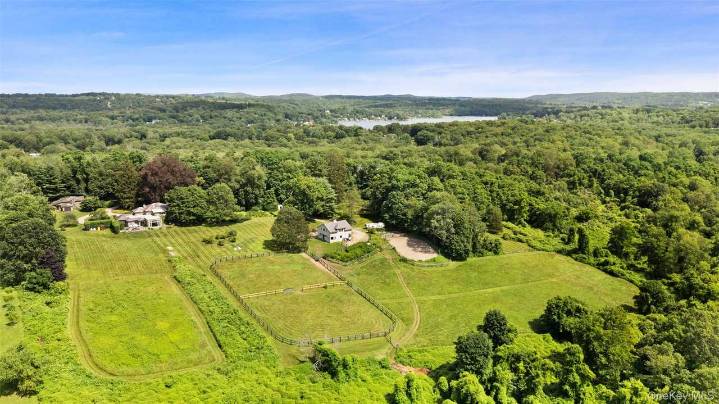 283-289 Starr Ridge Road 283-289 and 299, Brewster, NY 10509, Brewster, NY 10509