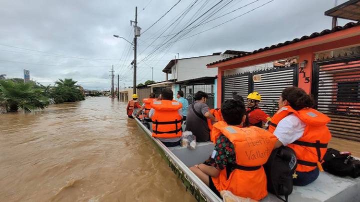 Lluvias afectan a 703 viviendas en Vallarta