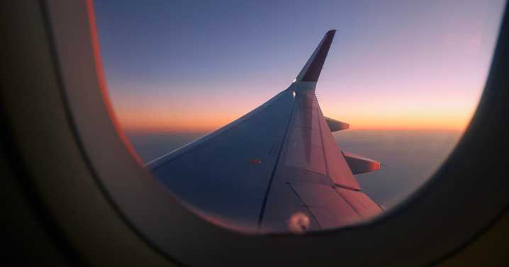 Best Day to Book Airline Tickets, According to Travel Expert