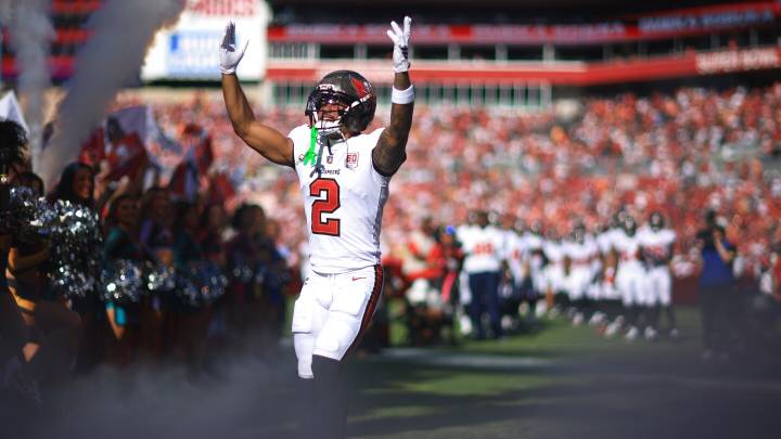 Bucs rookie WR Emeka Egbuka doubtful to return with hamstring injury
