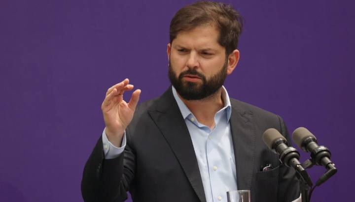 Presidente Boric reprochó ausencias en la Cámara e instó a los diputados a dedicarse a legislar