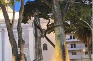 Estatua de José Gregorio Hernández ya fue instalada en la plaza La Candelaria