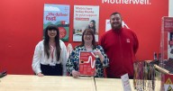 New defibrillator secured for Newmains community after Gala Day Committee, Robins Bar and British Heart Foundation link