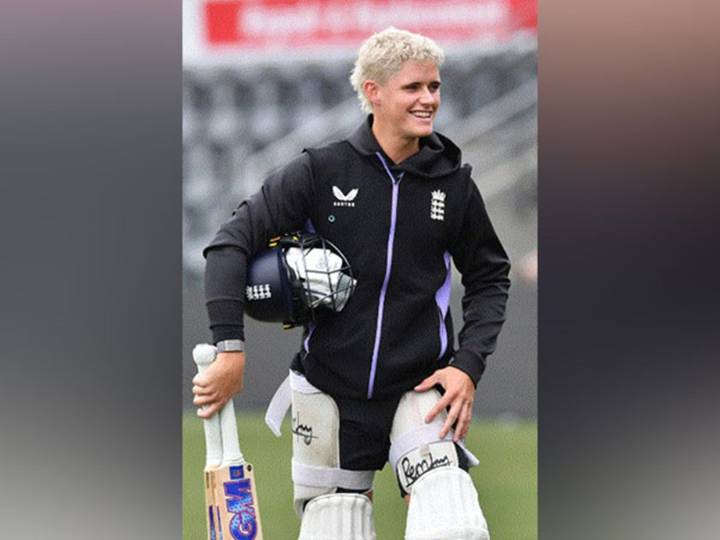 Jacob Bethell: England's Rising Cricket Star