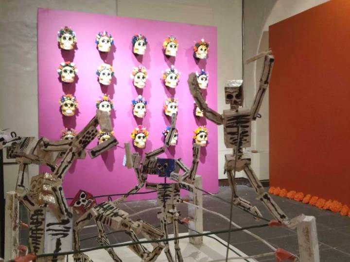Día de Muertos en San Ángel: Fusionan la tradición con el arte y la historia