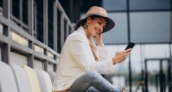 Apple lanza iOS 26 con funciones inéditas para viajeros: integración total con aerolíneas y control desde el iPhone