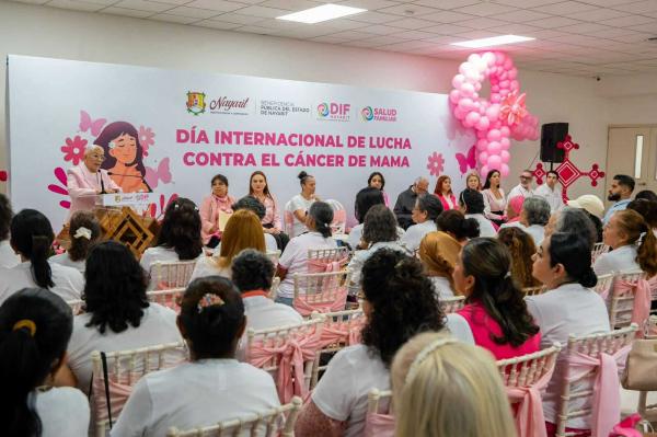 Entregan apoyos a mujeres con cáncer de mamá en Nayarit
