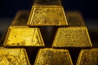 Gold Slumps Most In Four Years As Record