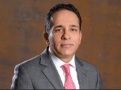 Se reconfigura el pacto