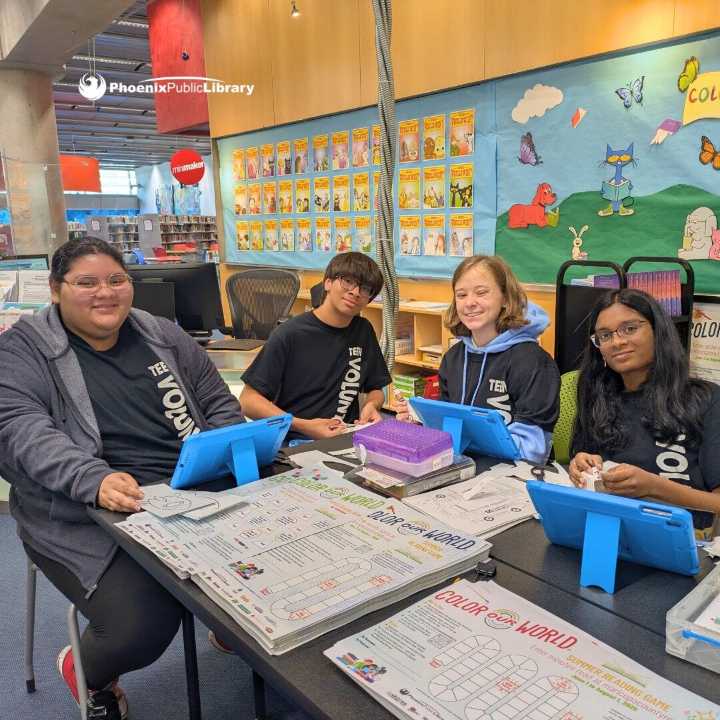 Teens don't need photo ID to get Phoenix Library card, staff clarifies