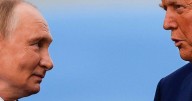 Trump, Putin speak before Zelenskiy's White House visit