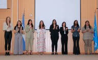Universidad del Chubut entregó diplomas a egresadas de las carreras de Enfermería y Guardaparque