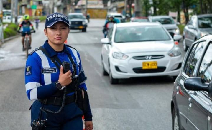 Pico y placa regional y reversible en la Séptima: medidas de movilidad para retornar a Bogotá
