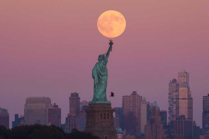 PHOTOS: October’s full harvest supermoon