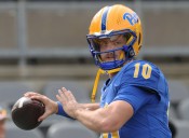 Deadspin | Pitt riding with QB Eli Holstein against Boston College