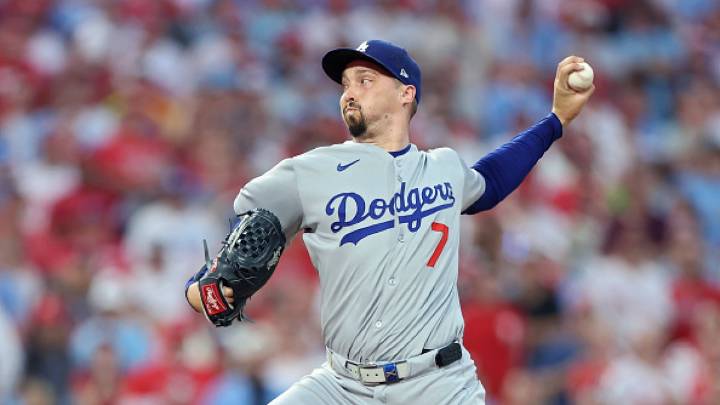 Dodgers break through late as Blake Snell dominates again in thrilling 4-3 win over Phillies in Game 2 of NLDS, LA steals home field advantage