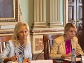Las reacciones a la adjudicación: del “hito histórico” de la subdelegada a la “cautela” de la alcaldesa