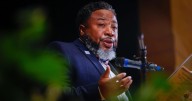 Georgia school chief indicted for alleged kickback scheme in Illinois school district