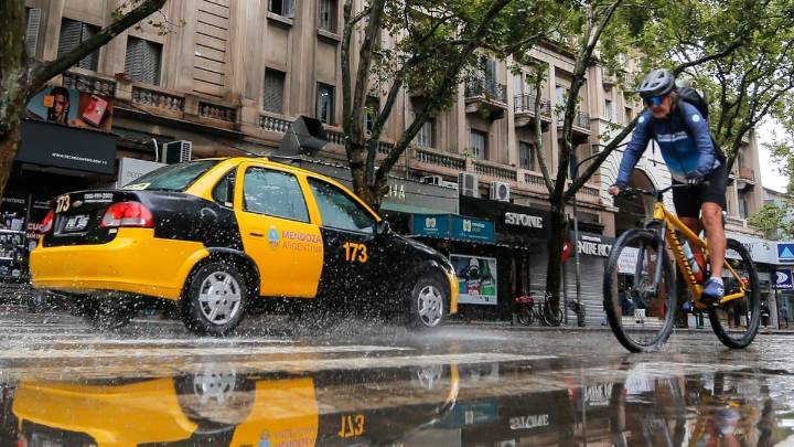 La semana arranca con el ingreso de un frente frío y lluvias en Mendoza