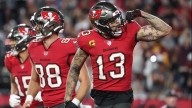 What happened to Mike Evans? Buccaneers WR goes down injured on MNF