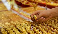 Gold prices touch new high on Dhanteras amid strong festive demand