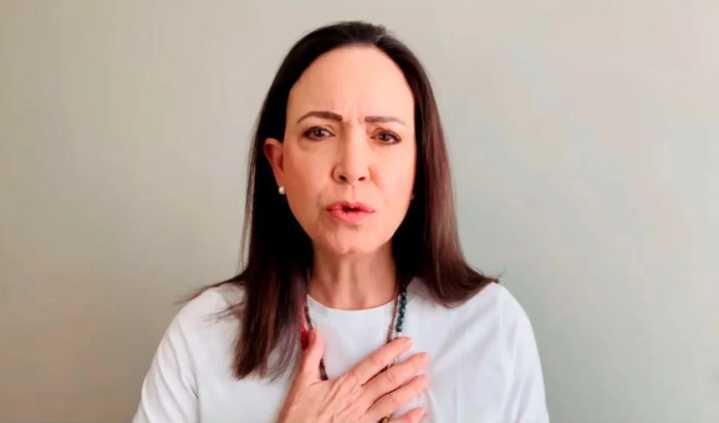 María Corina Machado dice que no recibirá su premio hasta que Nicolás Maduro no esté en el poder