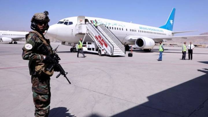 Internet shutdown in Afghanistan affects flights, Kabul airport ‘nearly deserted’