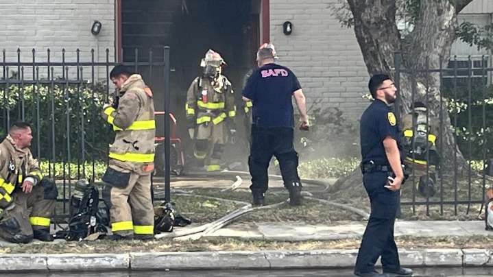 Two apartment units destroyed in fire on the northeast side of San Antonio