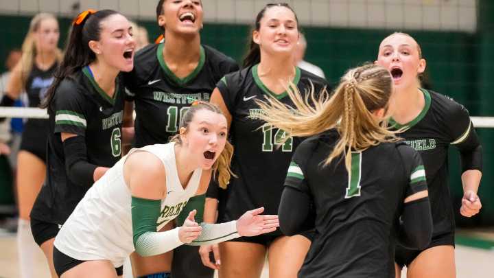 Westfield volleyball dethrones Hamilton Southeastern in sectional semis