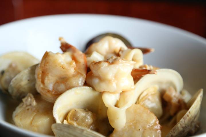 Tell us where to get the best seafood in Northeast Ohio: Nominate the best restaurant now