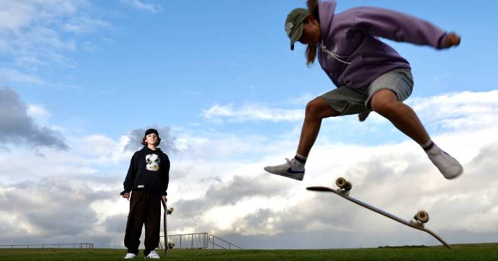 Thirroul and Wollongong skatepark sites chosen, decision coming.