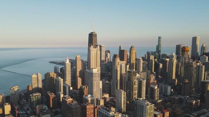 Chicago weather: Storm system to miss city as calm conditions hold steady