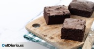 Sin harina ni azúcar: así puedes hacer un brownie de chocolate saludable y en pocos minutos