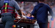 ¡Alerta en Pumas! José Juan Macías sale lesionado ante Monterrey y apenas lleva siete partidos (VIDEO)