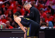 Warriors’ Steph Curry Talks Possibly Not Playing for Steve Kerr