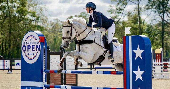 Lola Lonesky places high at US Equestrian Open