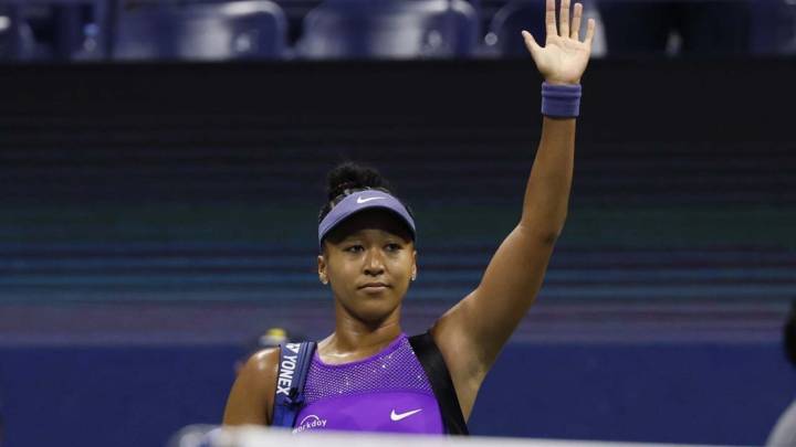 Naomi Osaka wins in Wuhan; Emma Raducanu retires (dizziness)