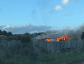 Incendio destruye vivienda en el sector Monte Verde de Punta Arenas