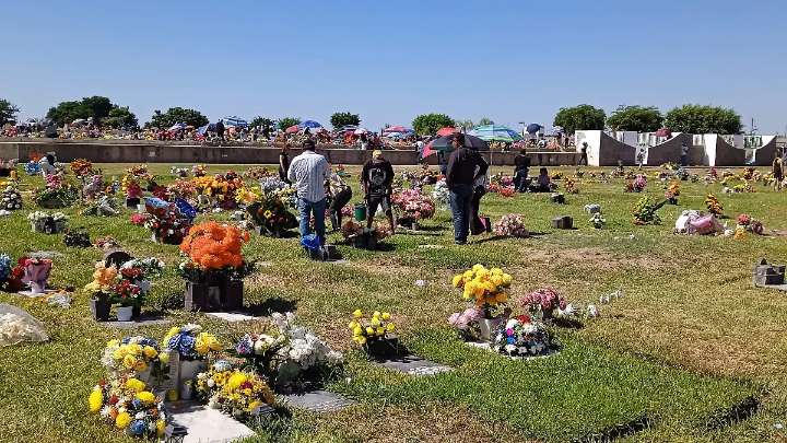 Comercios reportan aumento en ventas del 20 por ciento por Halloween y Día de Muertos