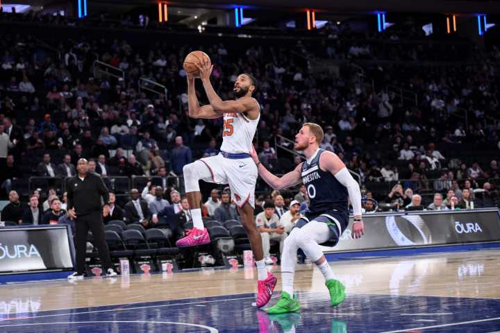 Knicks won a preseason game that went into overtime - without calling a single play
