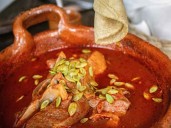 ¿Qué es el mole de caderas y cómo se prepara?