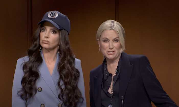 Amy Poehler Hosts the Real 50th Anniversary Episode of 'SNL' with Tina Fey, Seth Meyers, and Aubrey Plaza