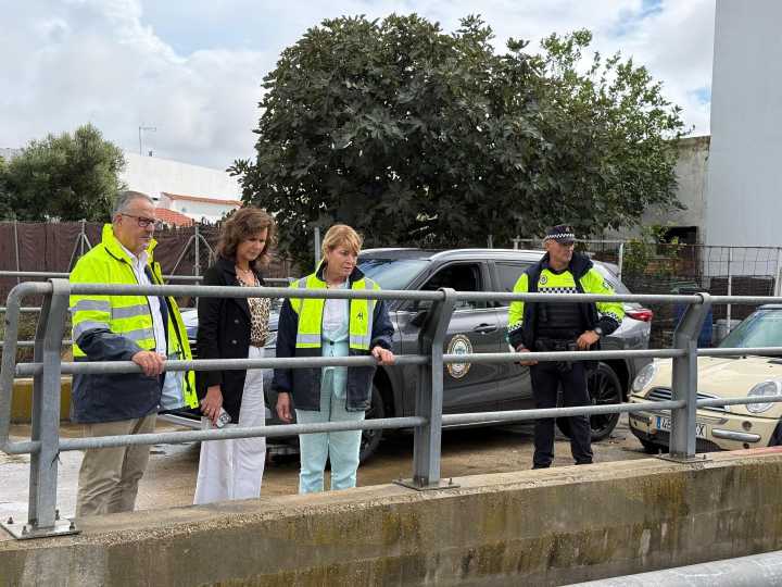 Los servicios públicos y de emergencias del Ayuntamiento atienden más de un centenar de incidencias en Huelva capital