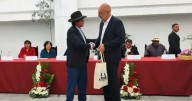 Reconocen en Bolivia a Javier Rodríguez de Cooperativa Cauqueva