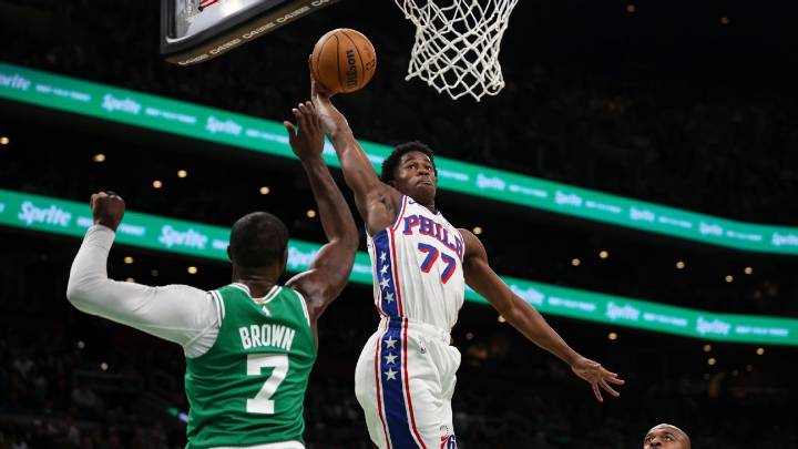 Edgecombe's 34 points most in debut since Wilt as Sixers win