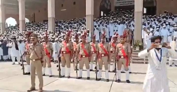 UP police’s guard of honour for Taliban’s Muttaqi raises eyebrows