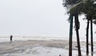 Cyclone ‘Montha’ makes landfall in Andhra Pradesh, triggers heavy rains and strong winds